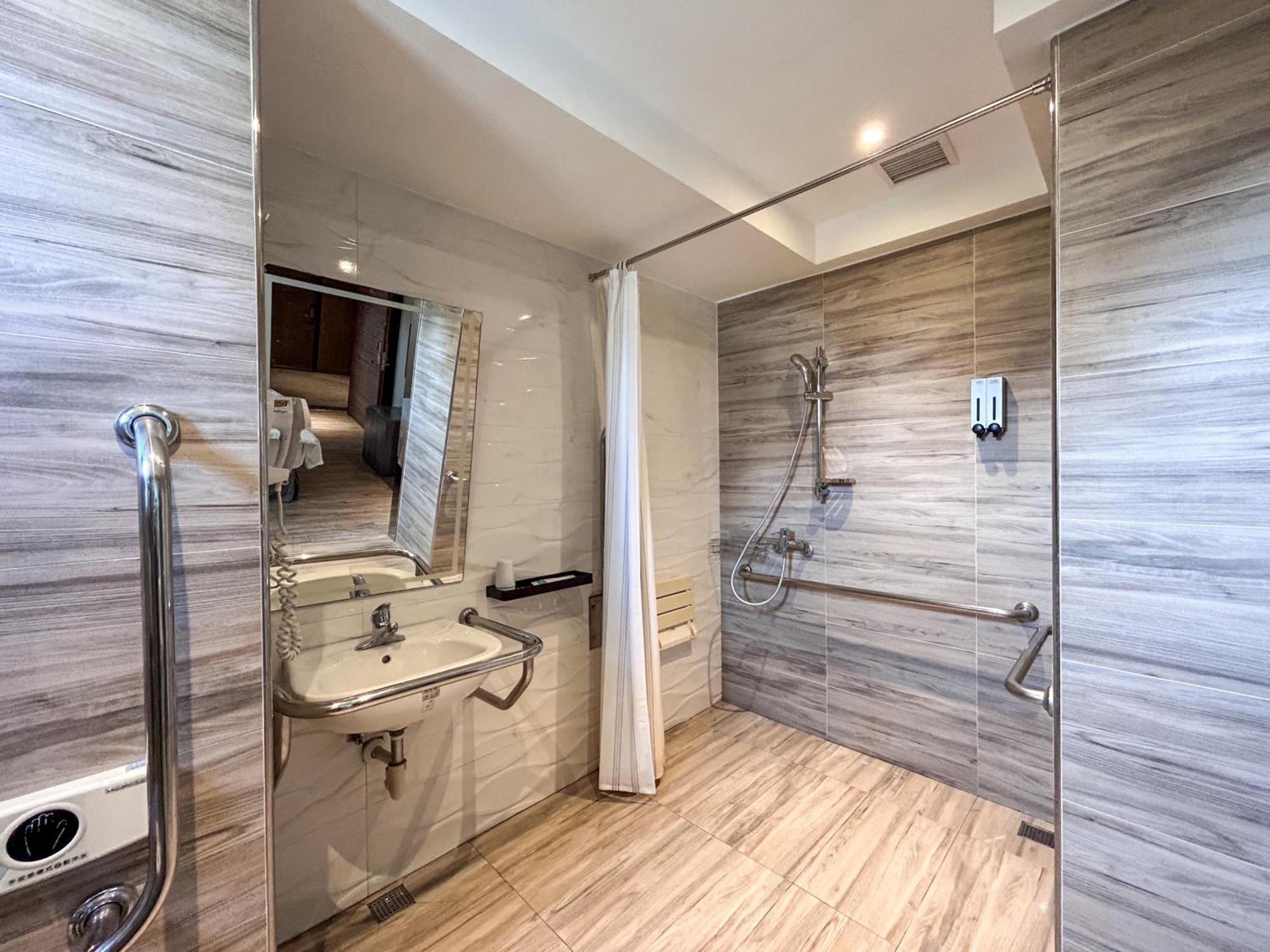 Royal Fine Hotel Cao Hùng Ngoại thất bức ảnh