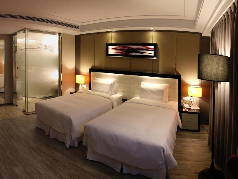 Royal Fine Hotel Cao Hùng Ngoại thất bức ảnh